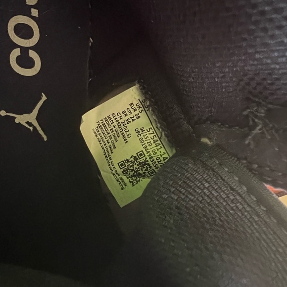 Jordan 1 Retro High CO Japan Midnight Navy (GS) - Picture 9 of 9